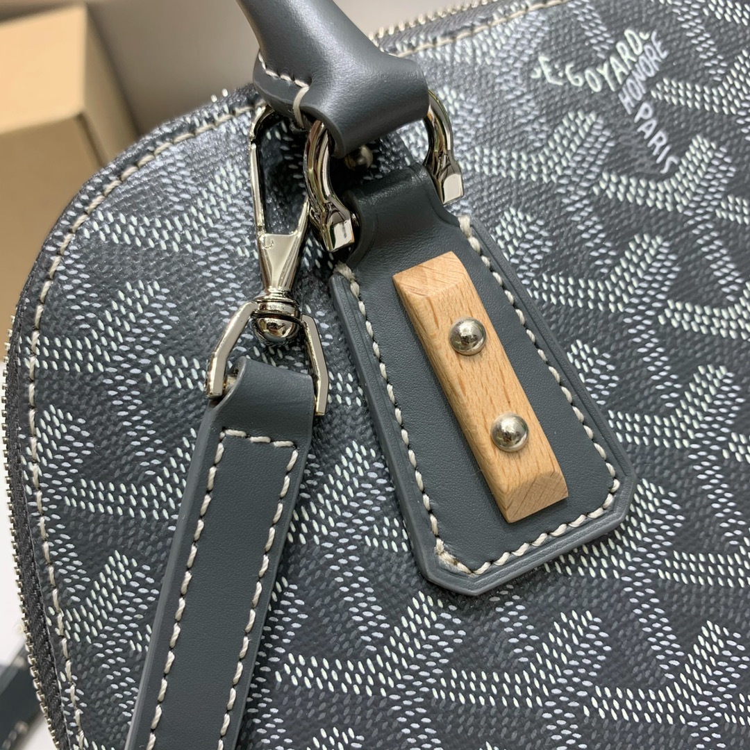 Vendome Mini Handle Bag In Grey